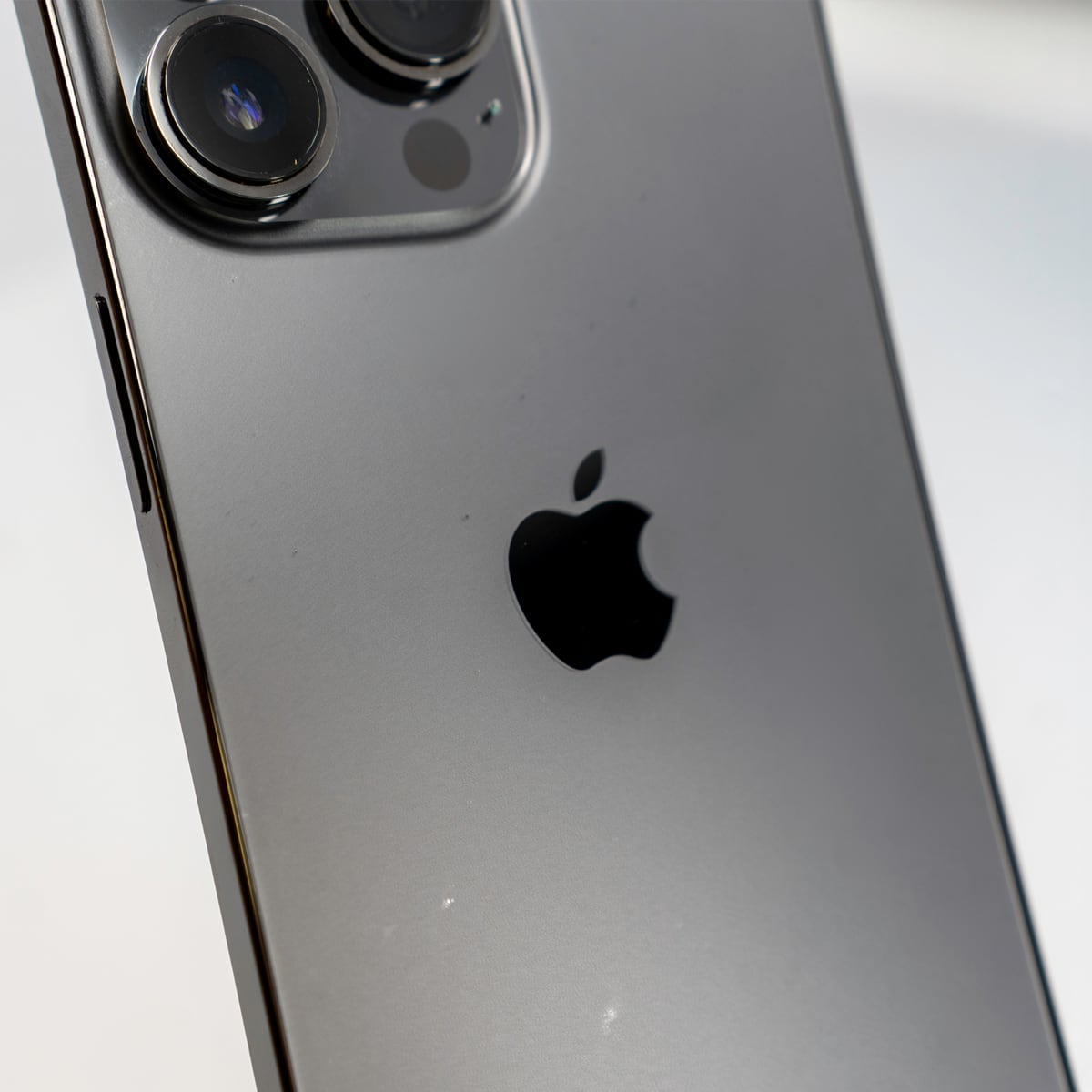 Apple iPhone 13 Pro 256GB Mocny grafit (Graphite) - Outlet | Cena