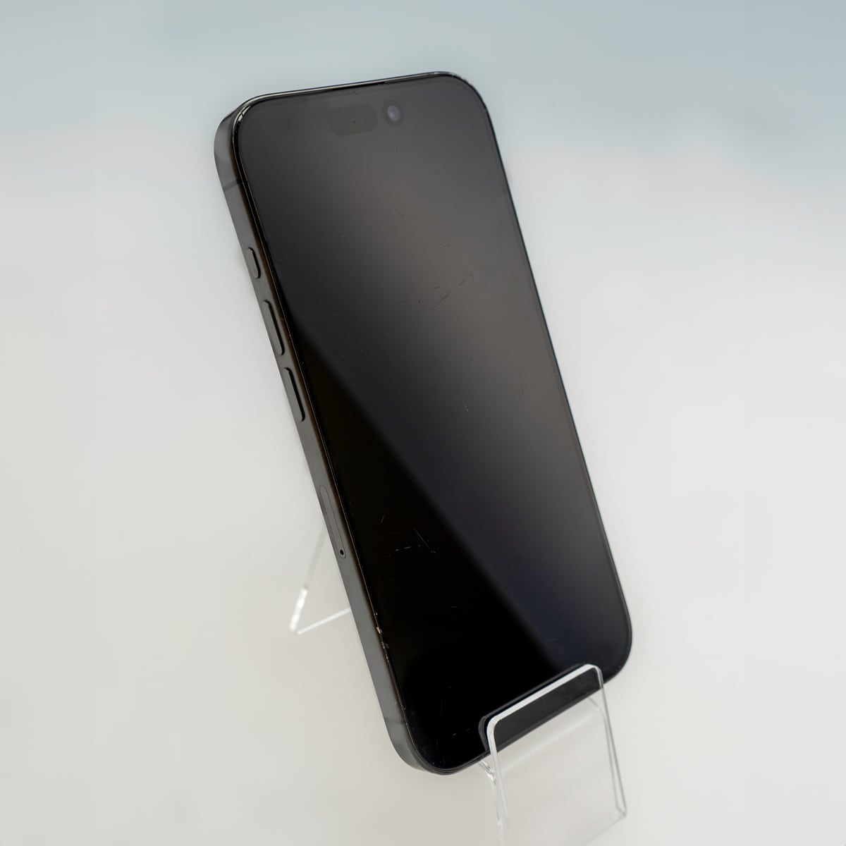Apple iPhone 15 Pro 128GB Tytan czarny (Black Titanium) - Outlet Apple iPhone 15 Pro 128GB Tytan czarny (Black Titanium) - Outlet