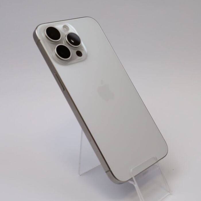 Apple iPhone 15 Pro Max 256GB Tytan biały (White Titanium) - IPN15PMWXM/E/6 - zdjęcie 1 z 5