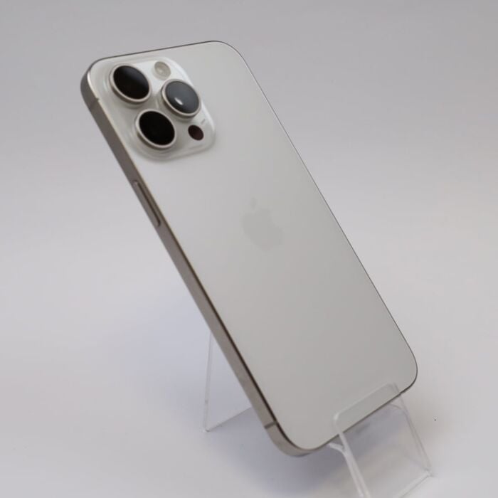 Apple iPhone 15 Pro Max 256GB Tytan biały (White Titanium) - IPN15PMWXM/E/8 - zdjęcie 1 z 5