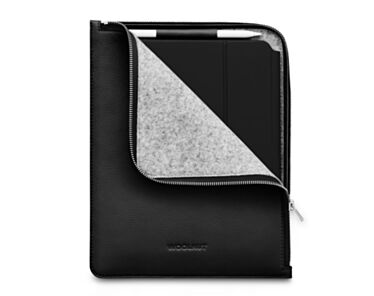 Woolnut - skórzany zapinany pokrowiec do iPad Pro 11" 1,2,3 generacja oraz iPad Air 10,9" 4 generacja (czarny)