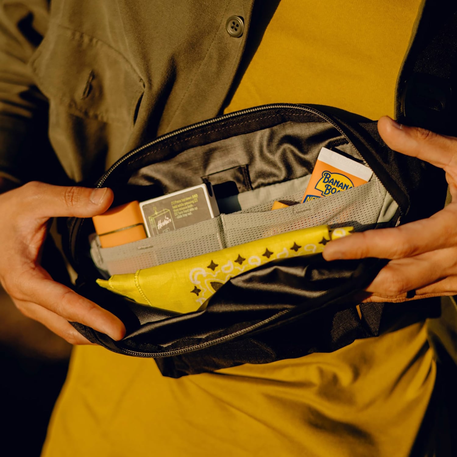 Peak Design Outdoor Sling Torba na ramię 2L - Czarny