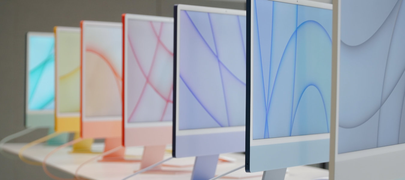 Mac mini vs iMac. Który komputer stacjonarny z procesorem M1 wybrać?