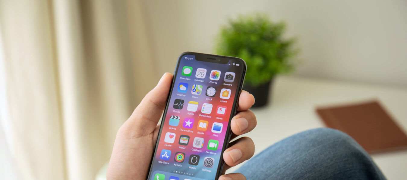 Jak korzystać z dwóch kart SIM w iPhone? Dual SIM w praktyce