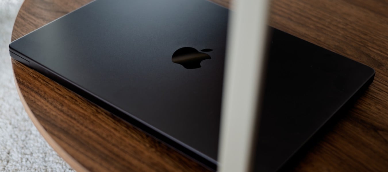 Jaki MacBook do montażu filmów? Sprawdź który model wybrać