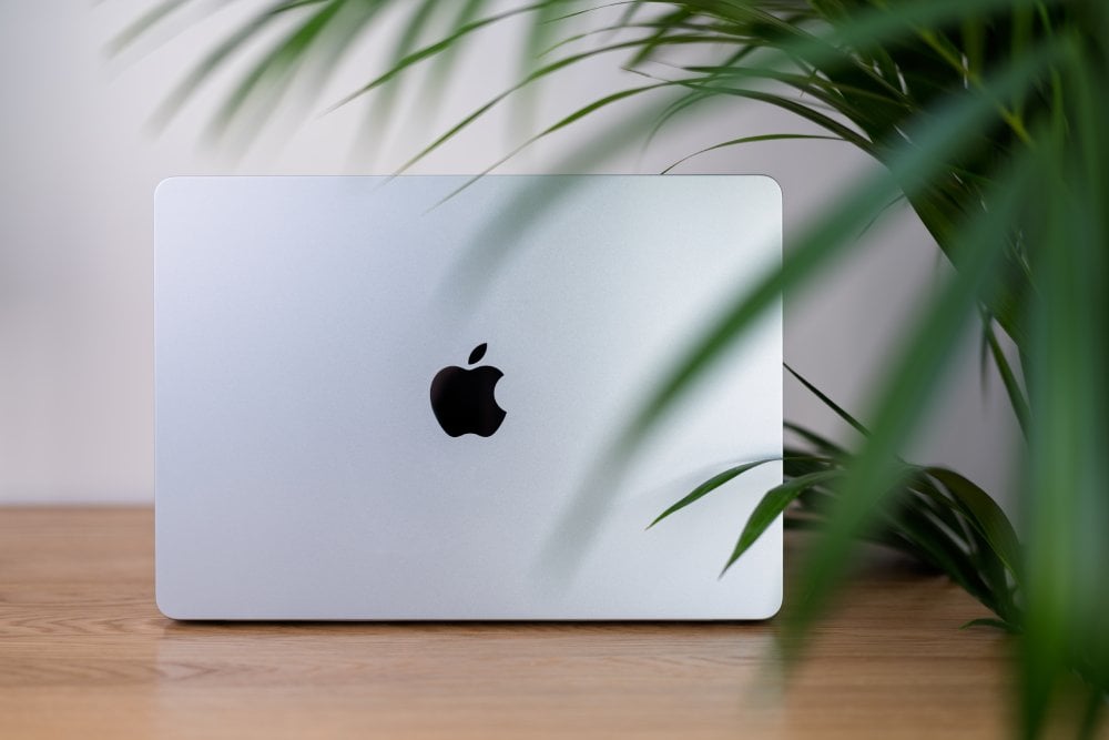 Apple MacBook Air 13 M5/16GB/512GB/10-core CPU+8-core GPU/Błękitny (Sky Blue) - MDHH4ZE/A - wygląd