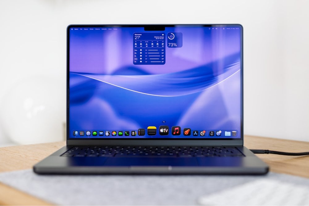 Apple MacBook Pro 14 M5 Pro/24GB/1TB/Gwiezdna czerń (Space Black) - MGDR4ZE/A - wygląd