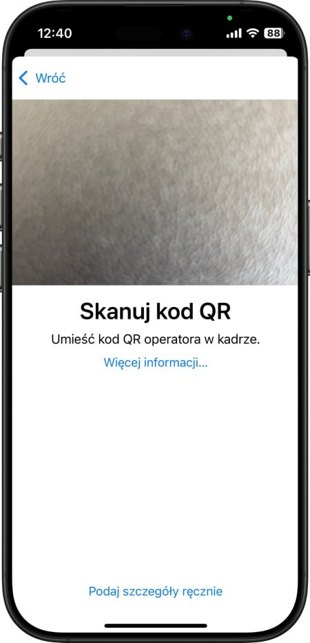 Aktywacja karty eSIM w iPhone przez kod QR