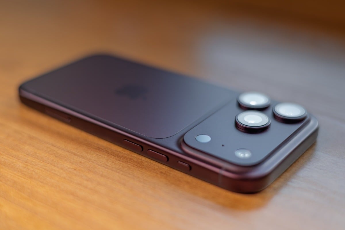 Apple iPhone 18 Pro 256GB Burgund (Burgundy) - MJRR4HX/A Apple iPhone 18 Pro 256GB Burgund (Burgundy) - MJRR4HX/A