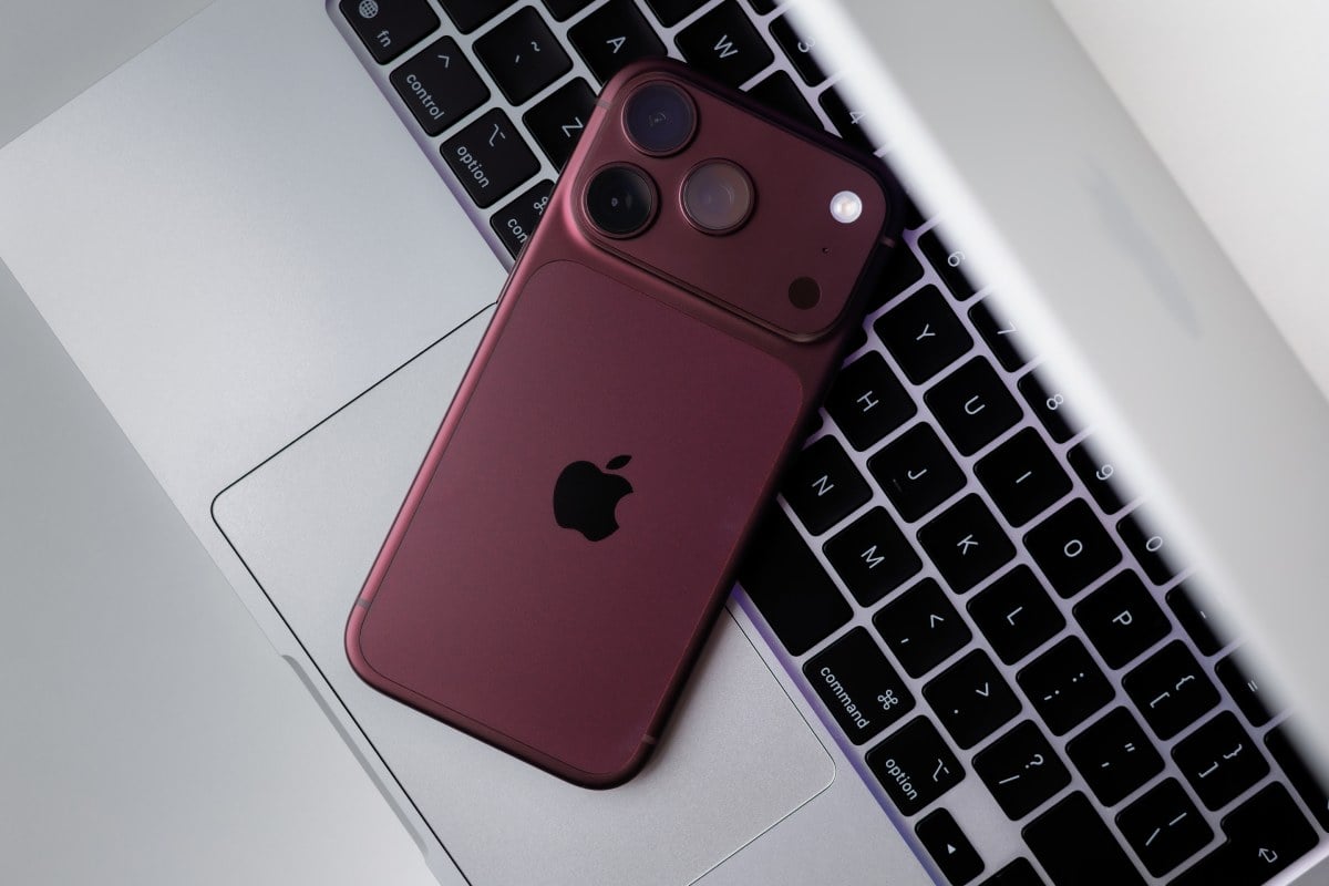 Apple iPhone 18 Pro 256GB Burgund (Burgundy) - MJRR4HX/A Apple iPhone 18 Pro 256GB Burgund (Burgundy) - MJRR4HX/A