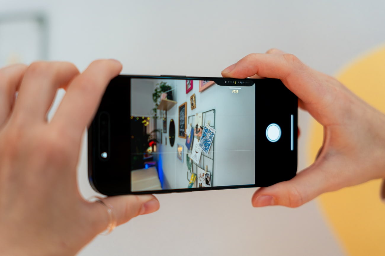 Apple iPhone 16 Pro - ekran