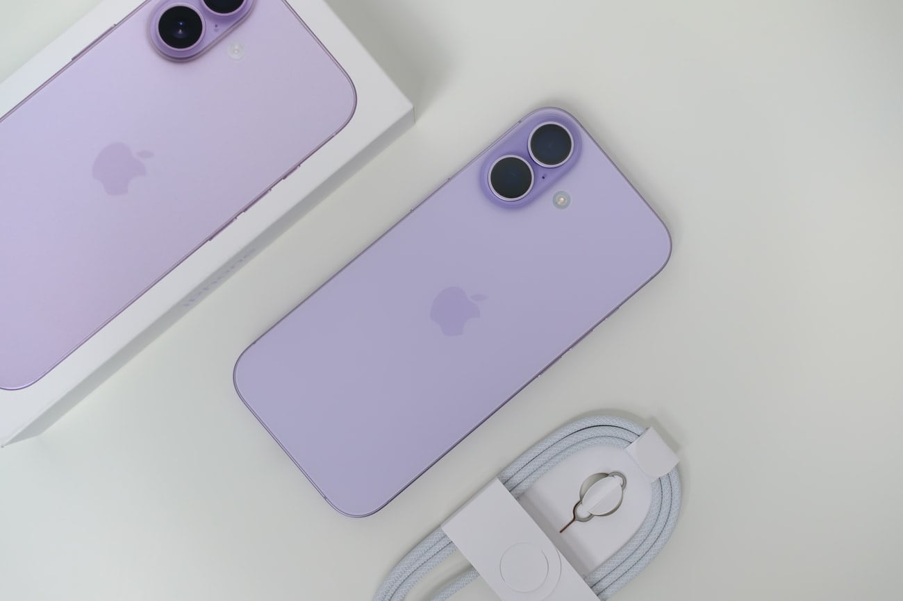 Apple iPhone 17 - zawartość opakowania
