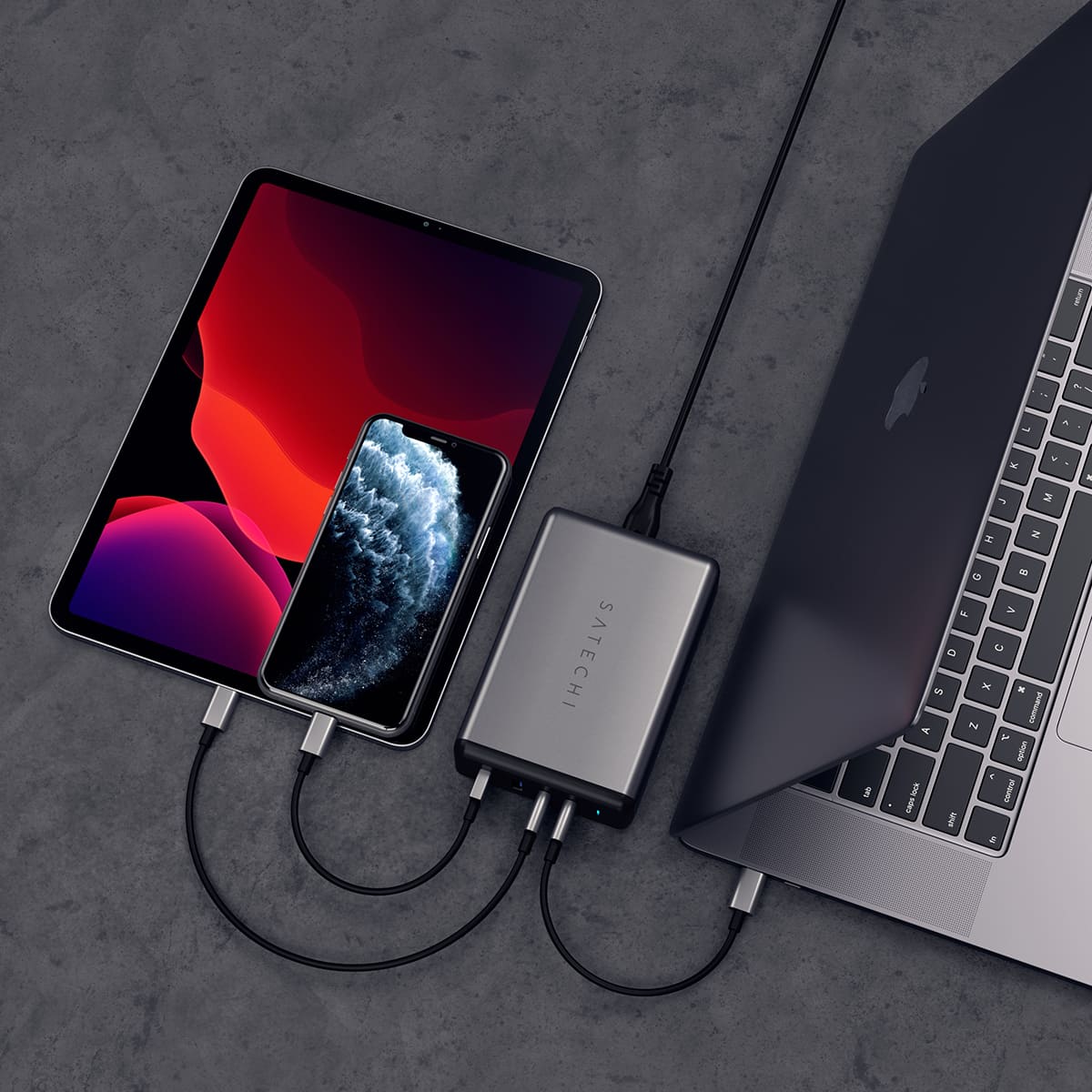 Satechi Satechi Sieciowa ładowarka 108W PRO USB-C PD Gwiezdna szarość (Space Gray) Satechi Satechi Sieciowa ładowarka 108W PRO USB-C PD Gwiezdna szarość (Space Gray)