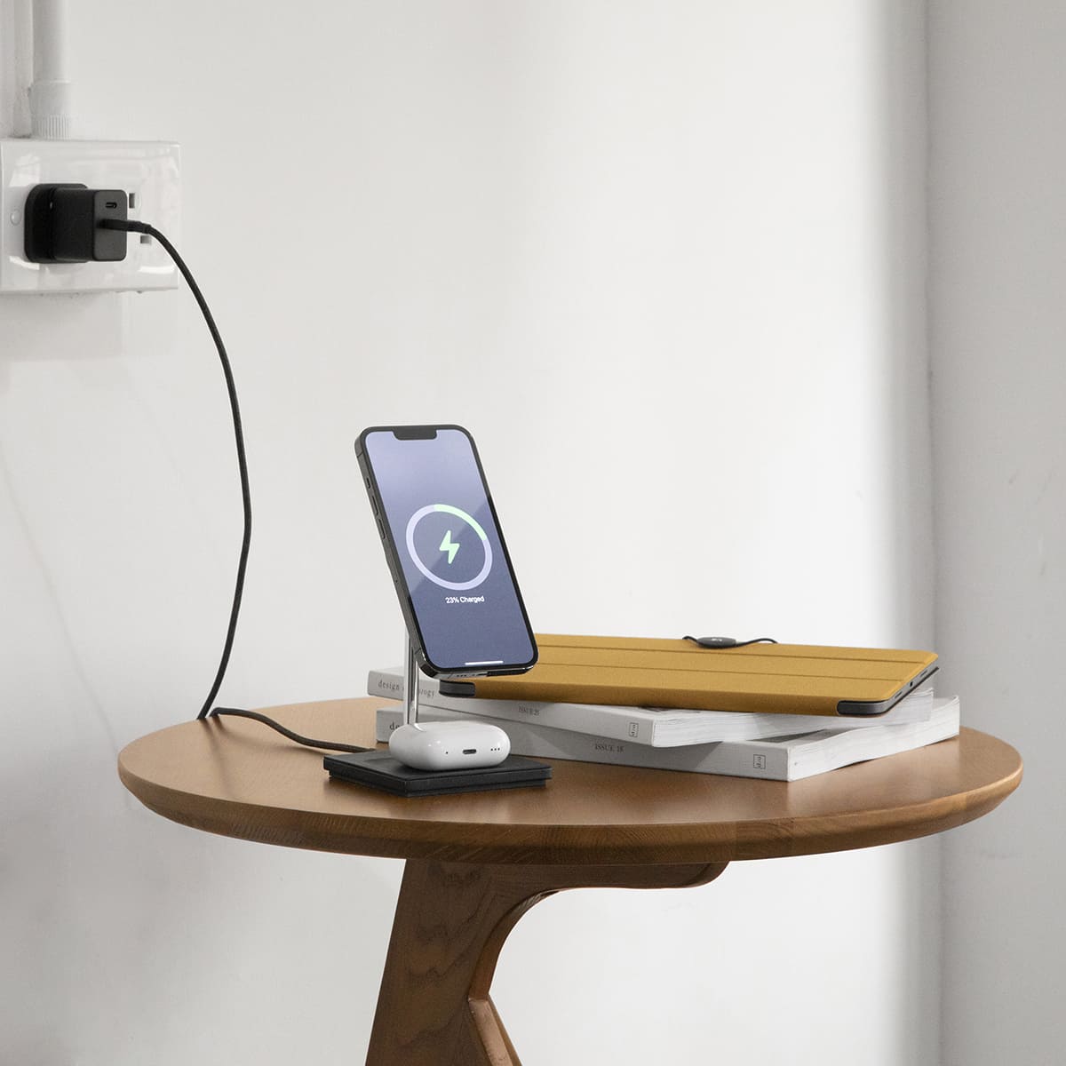 Native Union Fast GaN Ładowarka sieciowa 35W PD 2xUSB-C - Biała Native Union Fast GaN Ładowarka sieciowa 35W PD 2xUSB-C - Biała